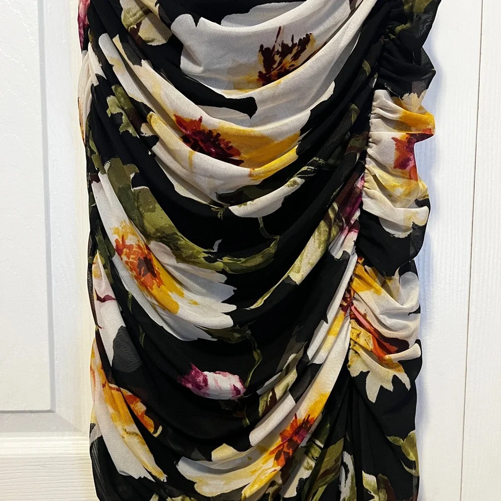 Abercrombie & Fitch formal dress - Picture 3 of 13